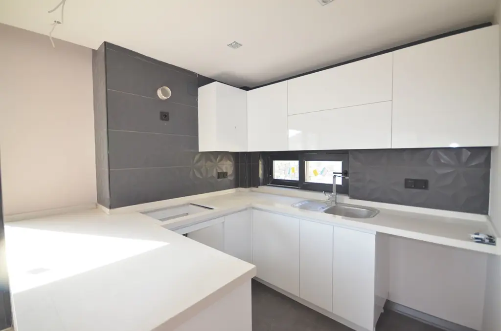 Fitted kitchen